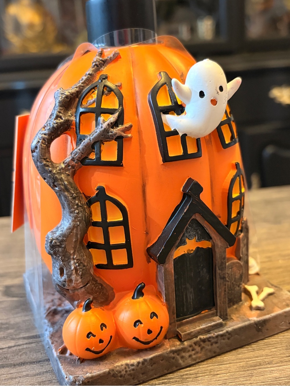 Halloween Pumpkin Soap Dispenser - large 8” x 4.5” - Picture 7 of 8